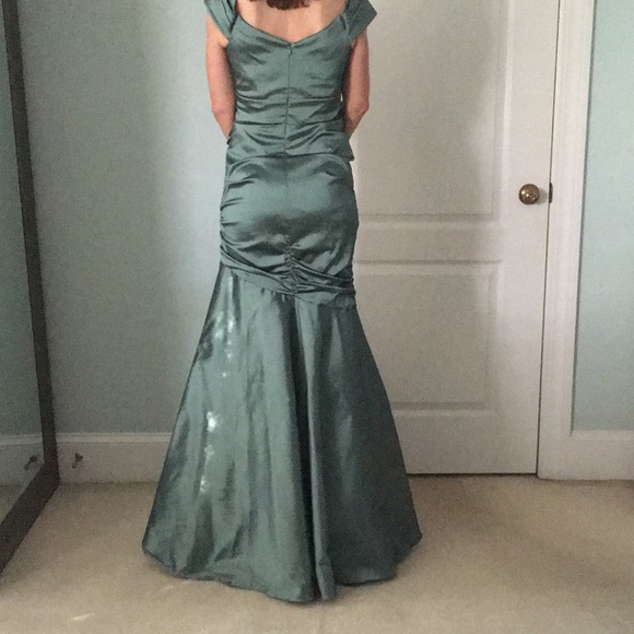 Teri Jon sage green formal gown - Picture 2 of 8